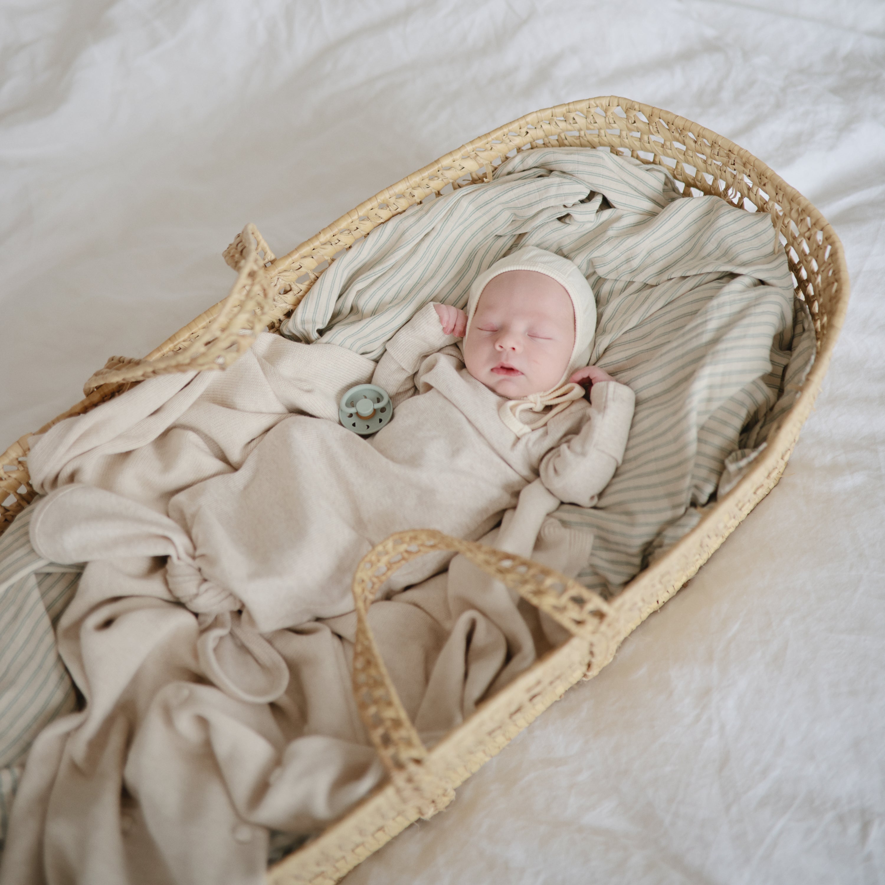Image of Ribbed Baby Bonnet